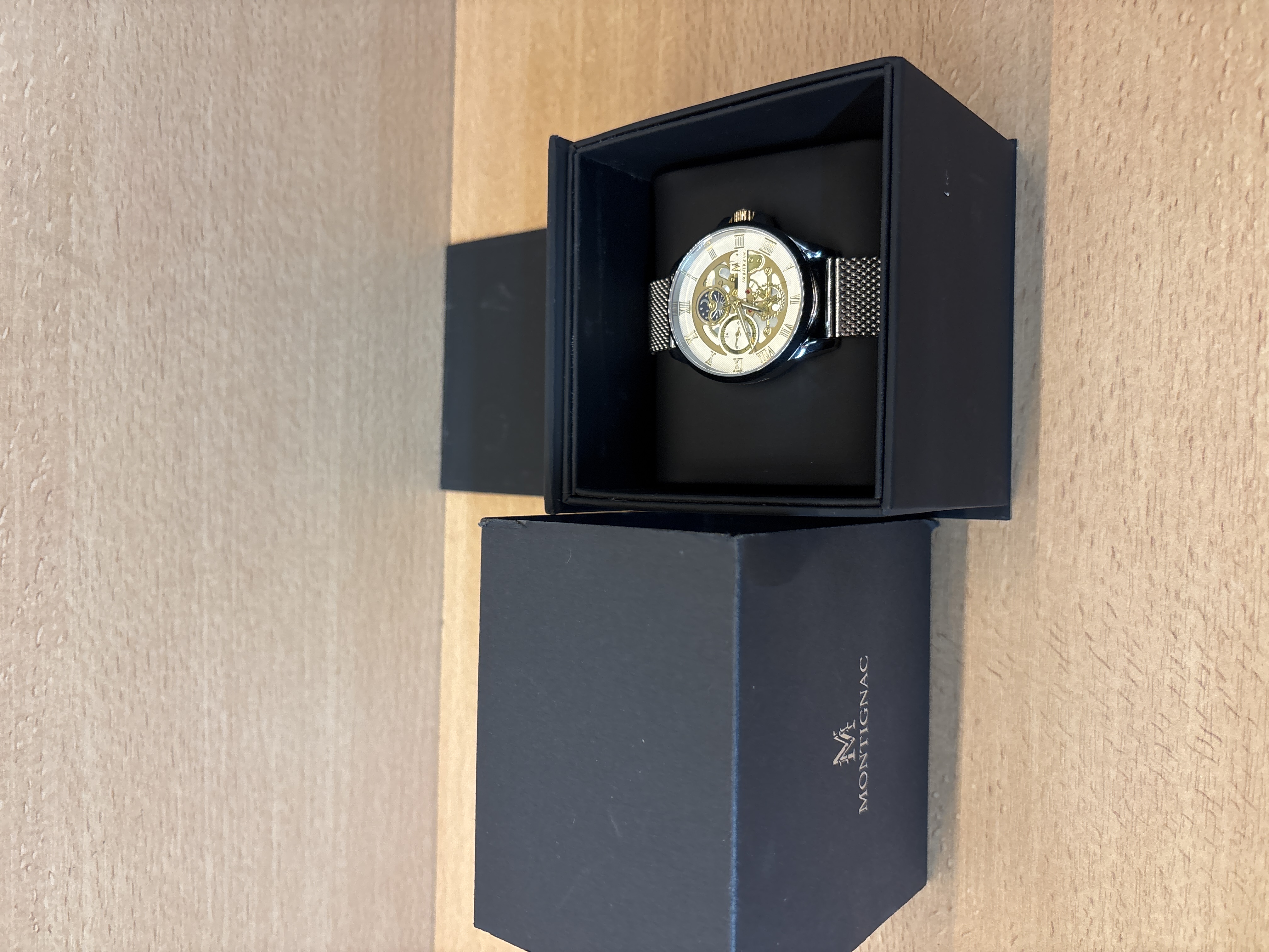 Montre quartz Montignac MOW610 bracelet maille milanaise