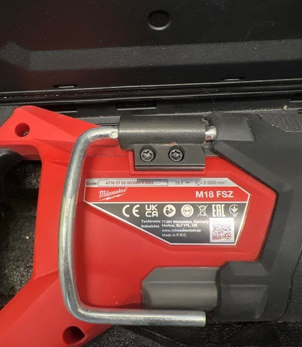 Scie sabre Milwaukee M18 FSZ FUEL 18 V avec batterie 5,5 Ah — photo 2