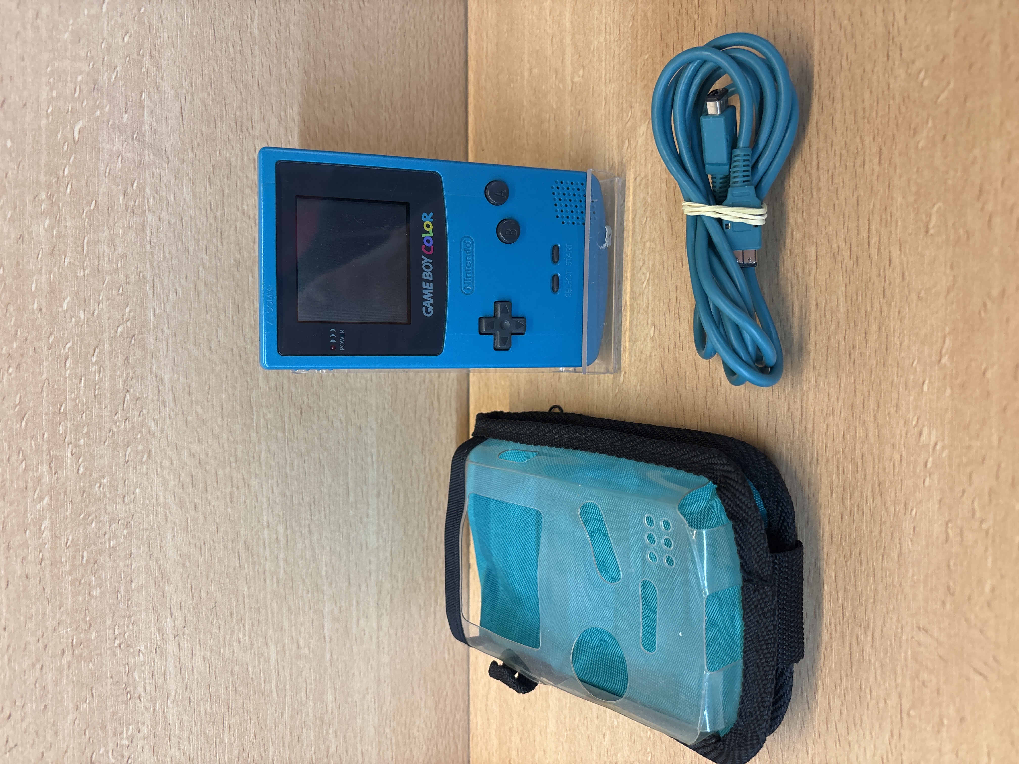 Nintendo Game Boy Color bleu CGB-001 avec câble link et housse