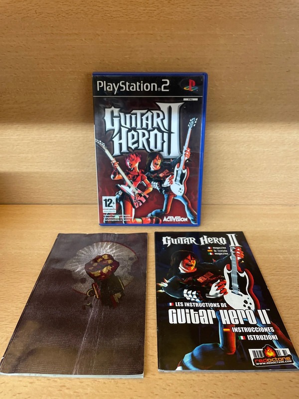 Jeu PS2 Guitar Hero 2