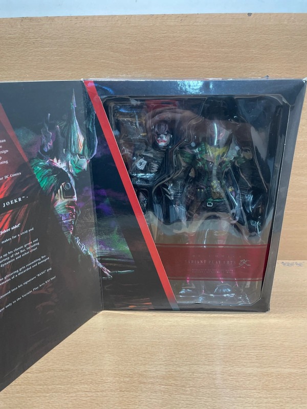 Figurine DC comics Batman Variant Playarts action figure Kai — photo 3