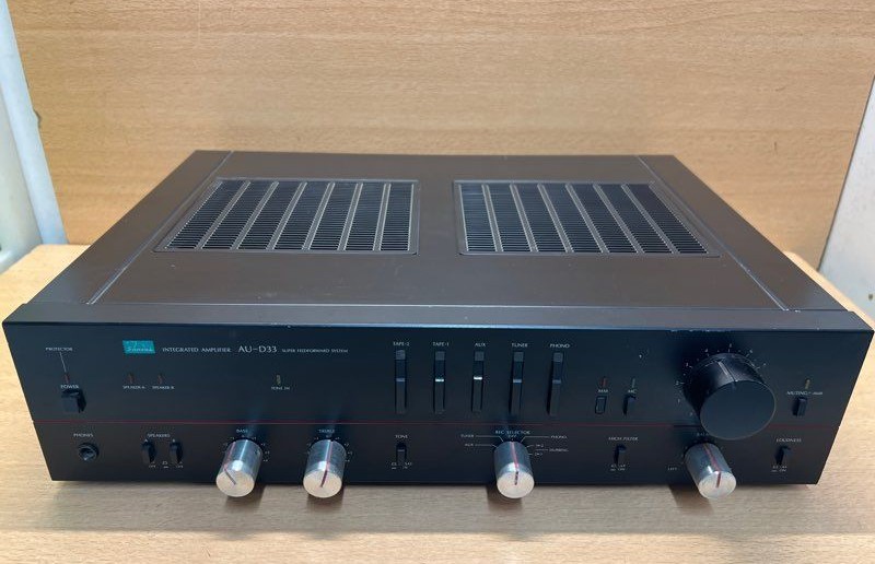 Amplificateur hi-fi stéréo Sansui AU-D33 2x50W