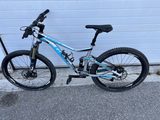 VTT Giant Aluxx St Fluidform taille M — photo 1
