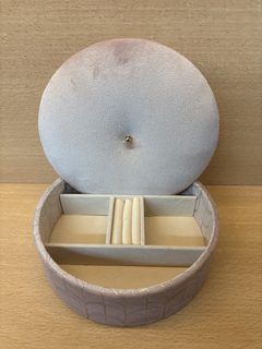 Boîte à bijoux Maison du Monde en velours rose