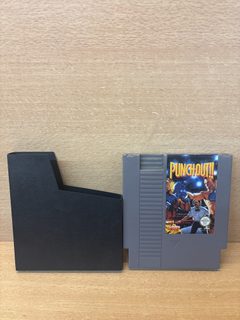 Punch-Out!! sur Nintendo NES avec étui de protection