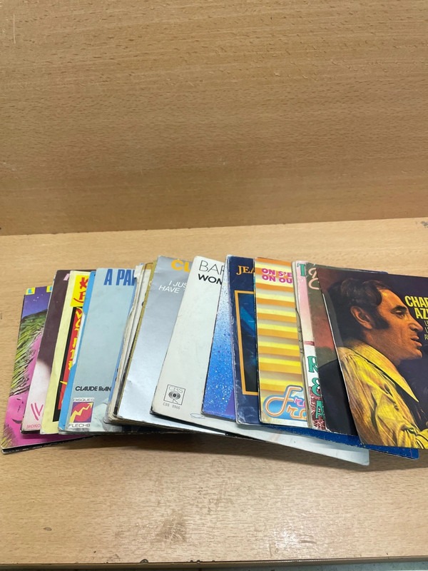 Lot de 30 vinyles — photo 2