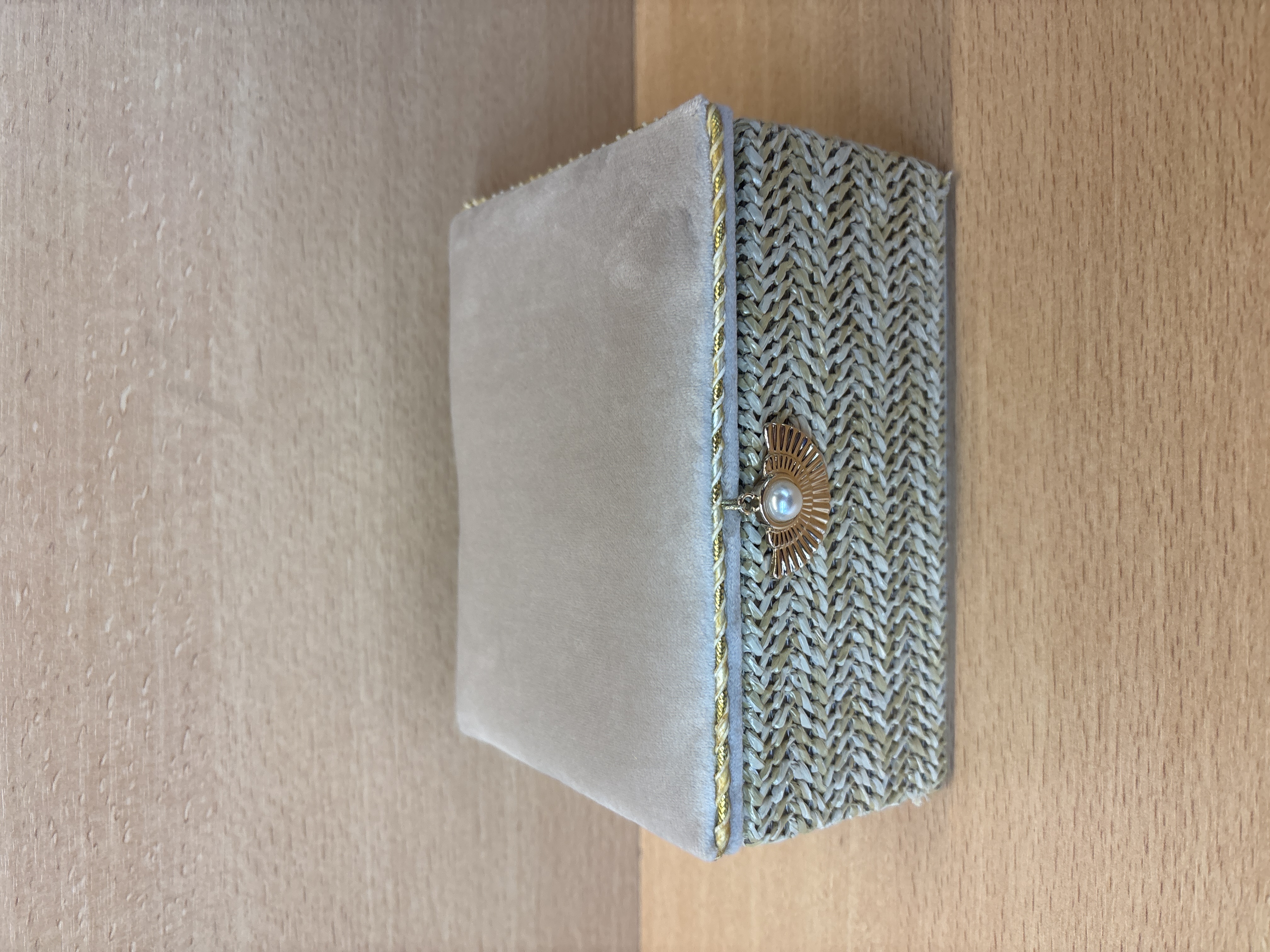 Pochette Maisons du Monde tressée beige avec fermoir perlé — photo 2