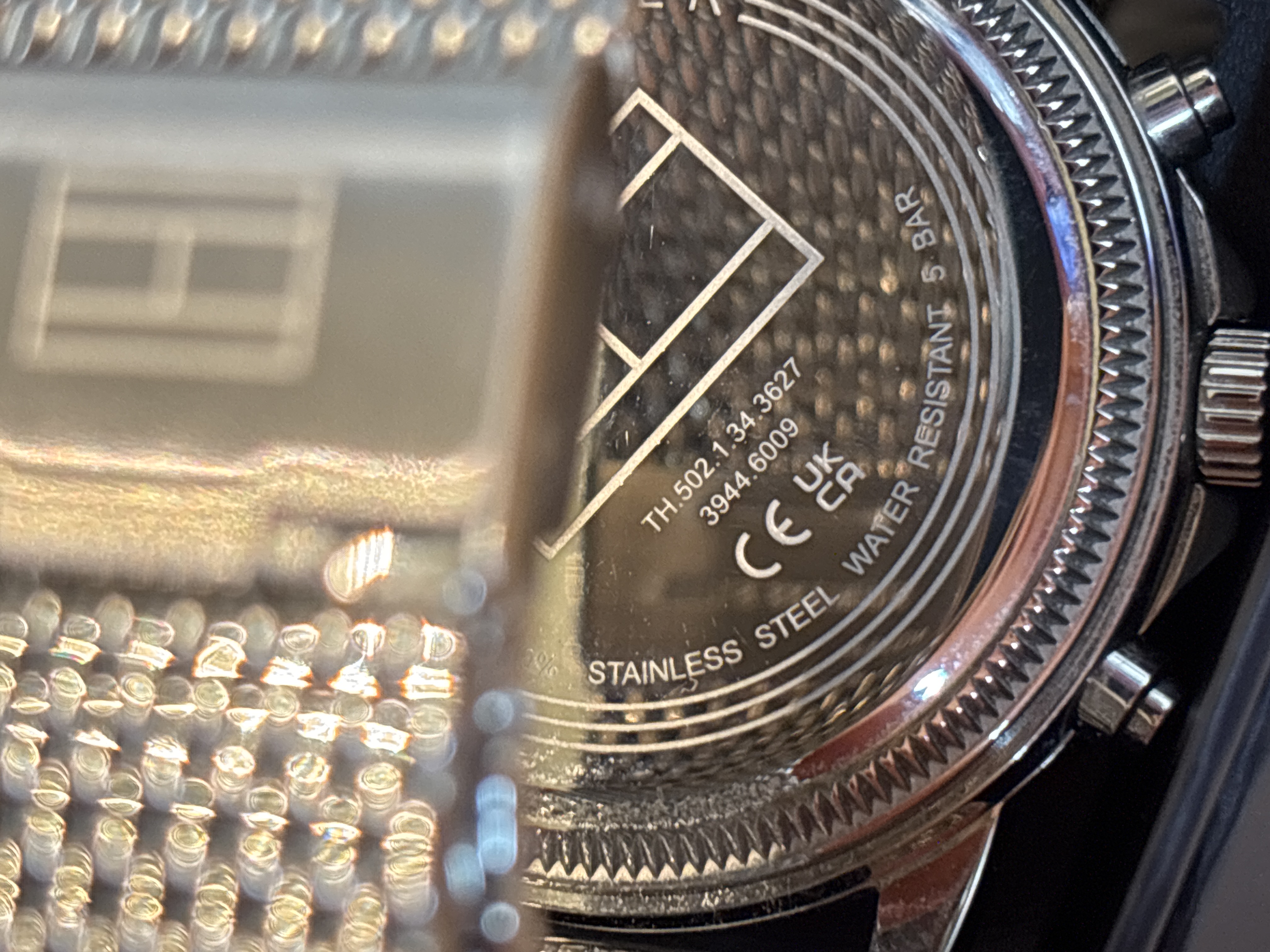Montre Tommy Hilfiger TH.502.1.34.3627 bracelet maille acier — photo 3