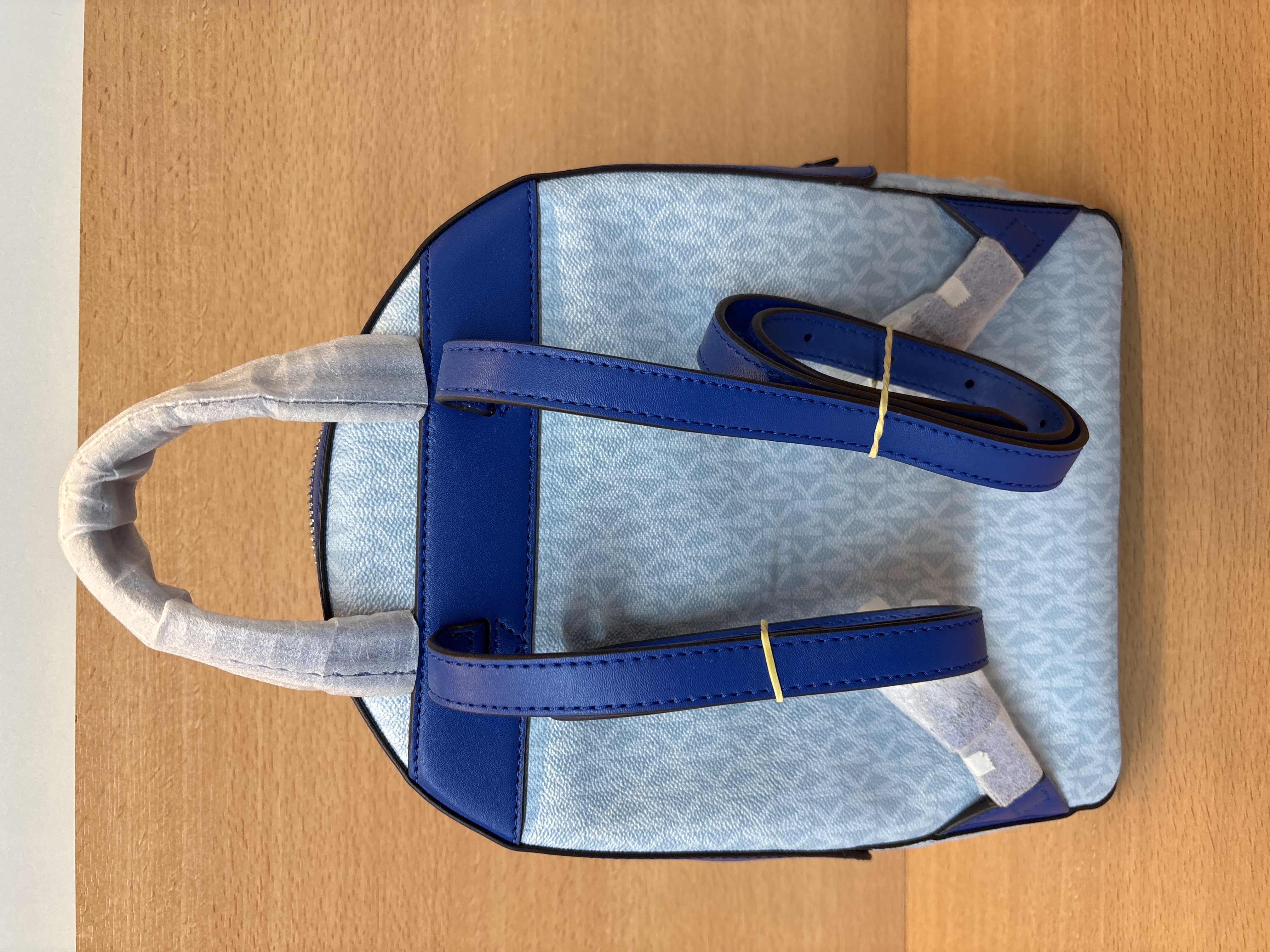 Sac à dos Michael Kors bleu et blanc — photo 2