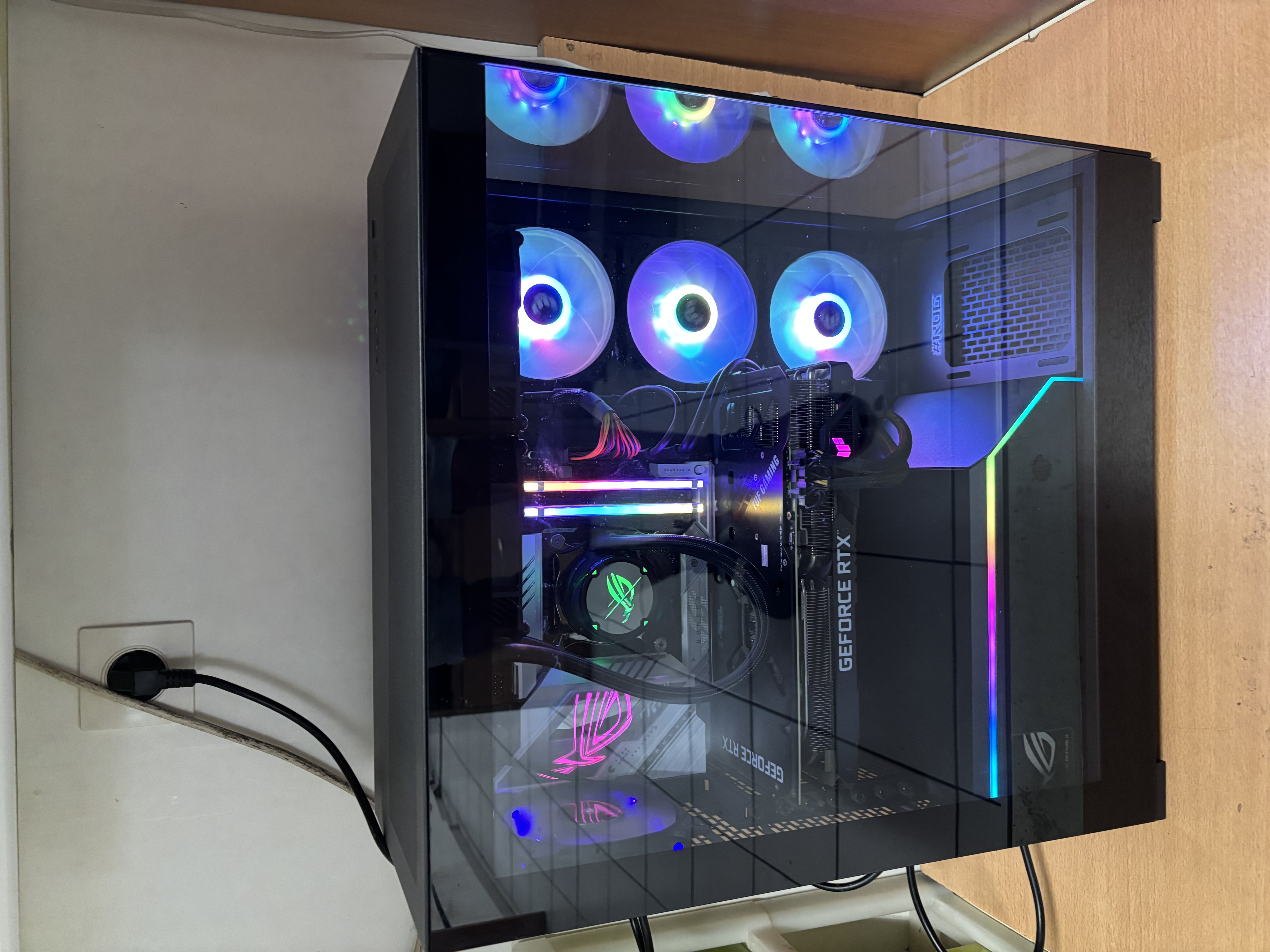 PC gamer Intel Core i5-14600KF RTX 3070 Ti 32 Go RAM SSD 1 To — photo 2