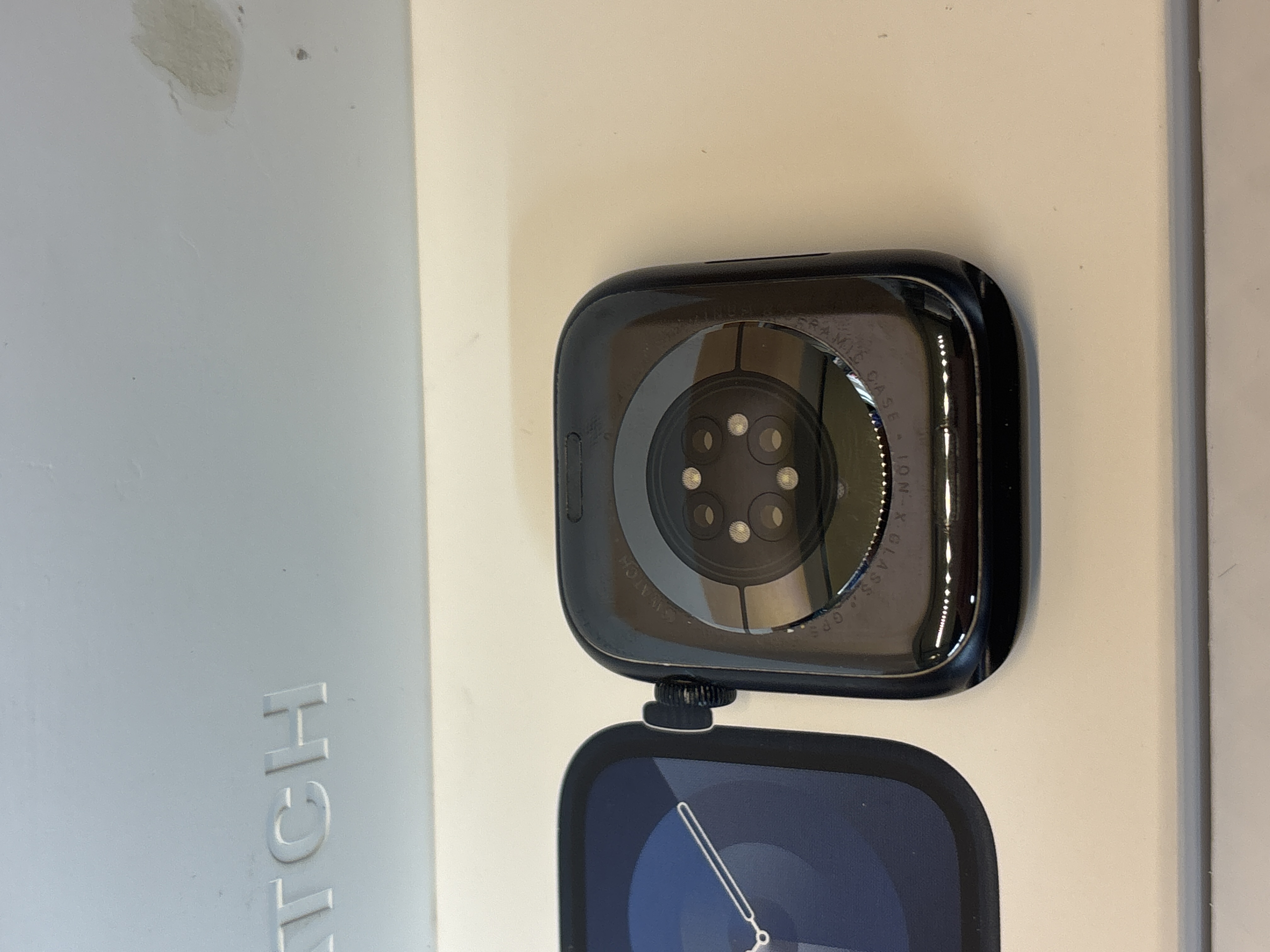 Apple Watch Series 9 GPS 45 mm Minuit aluminium bracelet Sport M/L — photo 2