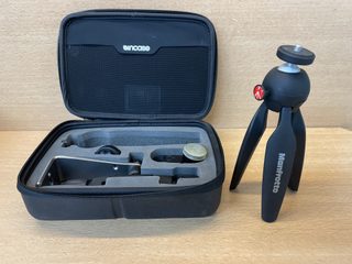 Trépied de table Manfrotto PIXI-B avec housse