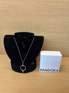 Collier Pandora en argent 925 avec pendentif rond