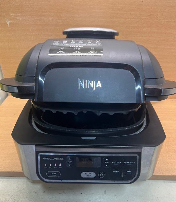 Ninja Foodi AG301EU grill et air fryer multifonction