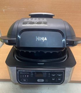 Ninja Foodi AG301EU grill et air fryer multifonction