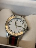 Montre Gucci Sport bracelet tissu vert rouge crème avec écrin — photo 2