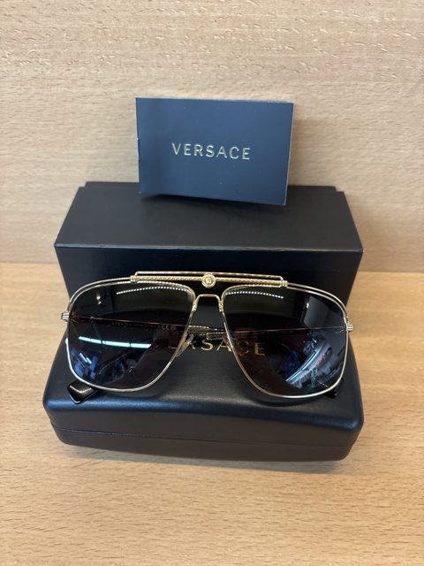 Lunettes de soleil Versace 2242 1002/89 aviateur dorées