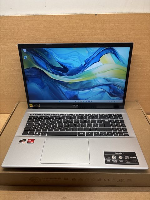 PC portable Acer Aspire Go 15 AG15-42P-R9B0 Ryzen 5 16 Go 512 Go