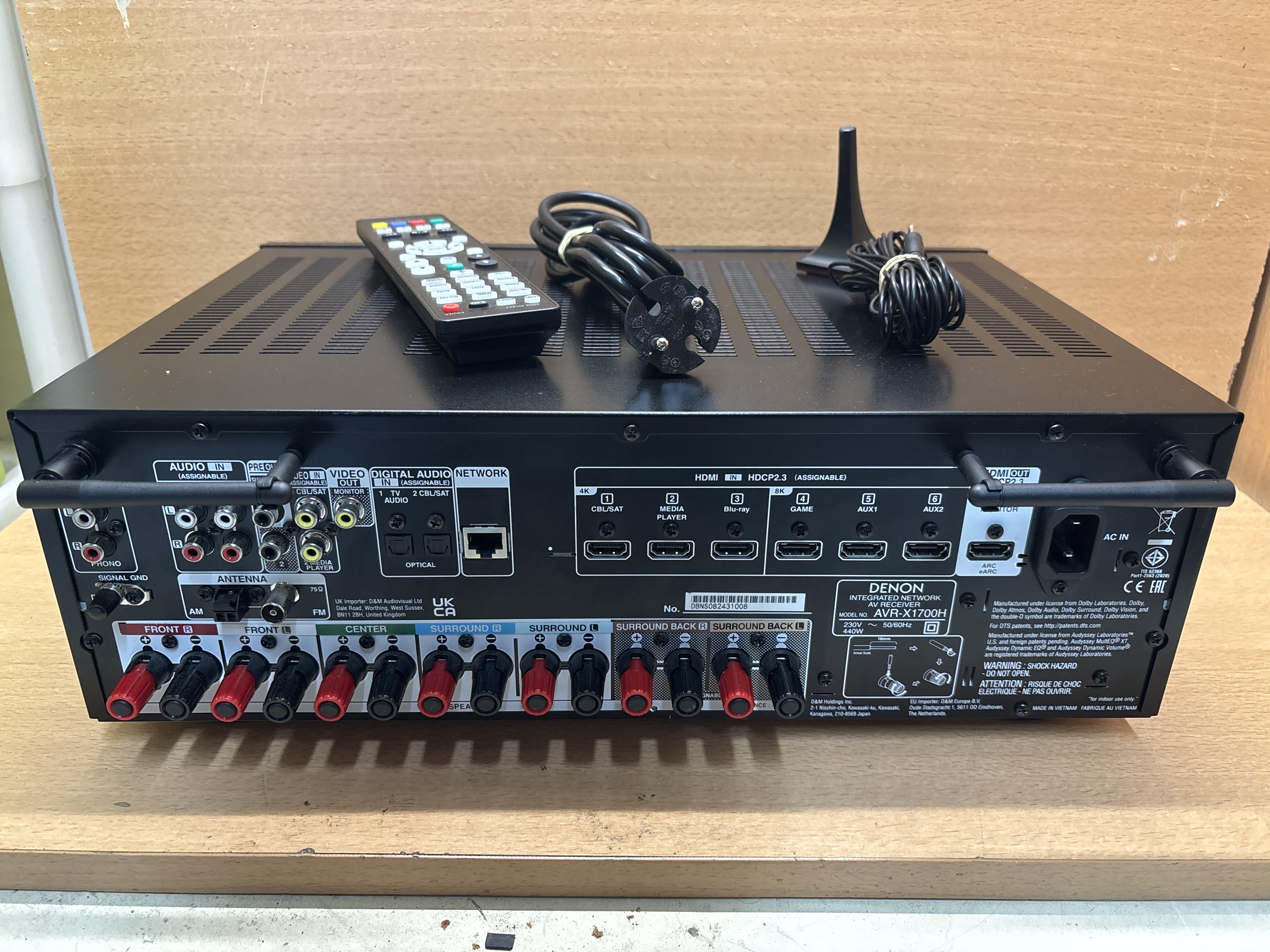 Amplificateur home cinéma Denon AVR-X1700H 7.2 avec télécommande — photo 2
