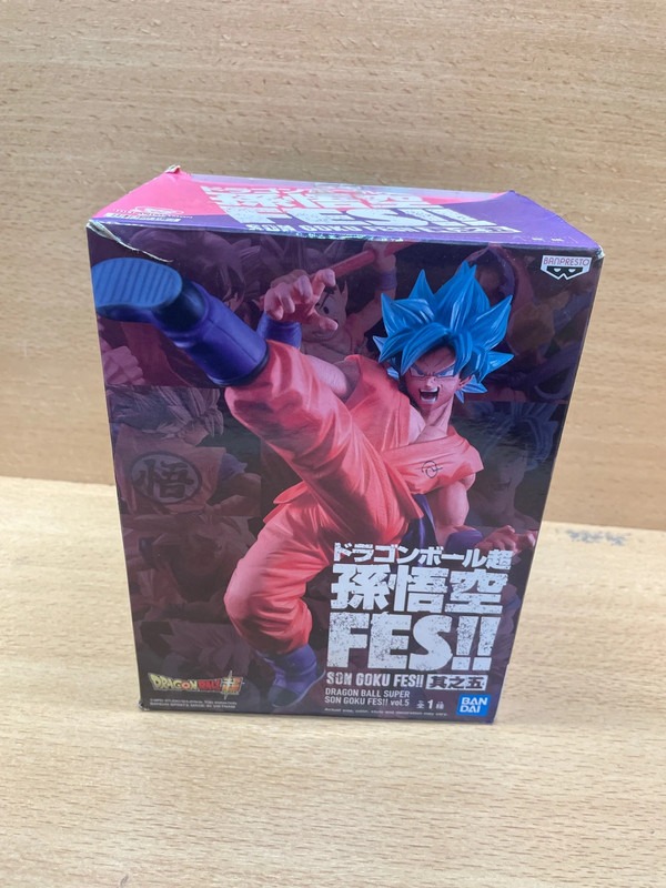 Figurine Dragon Ball Super Goku Super Saiyan Blue