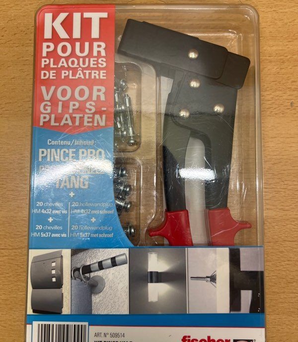 Kit Fischer pince et chevilles Molly pour plaques de plâtre neuf