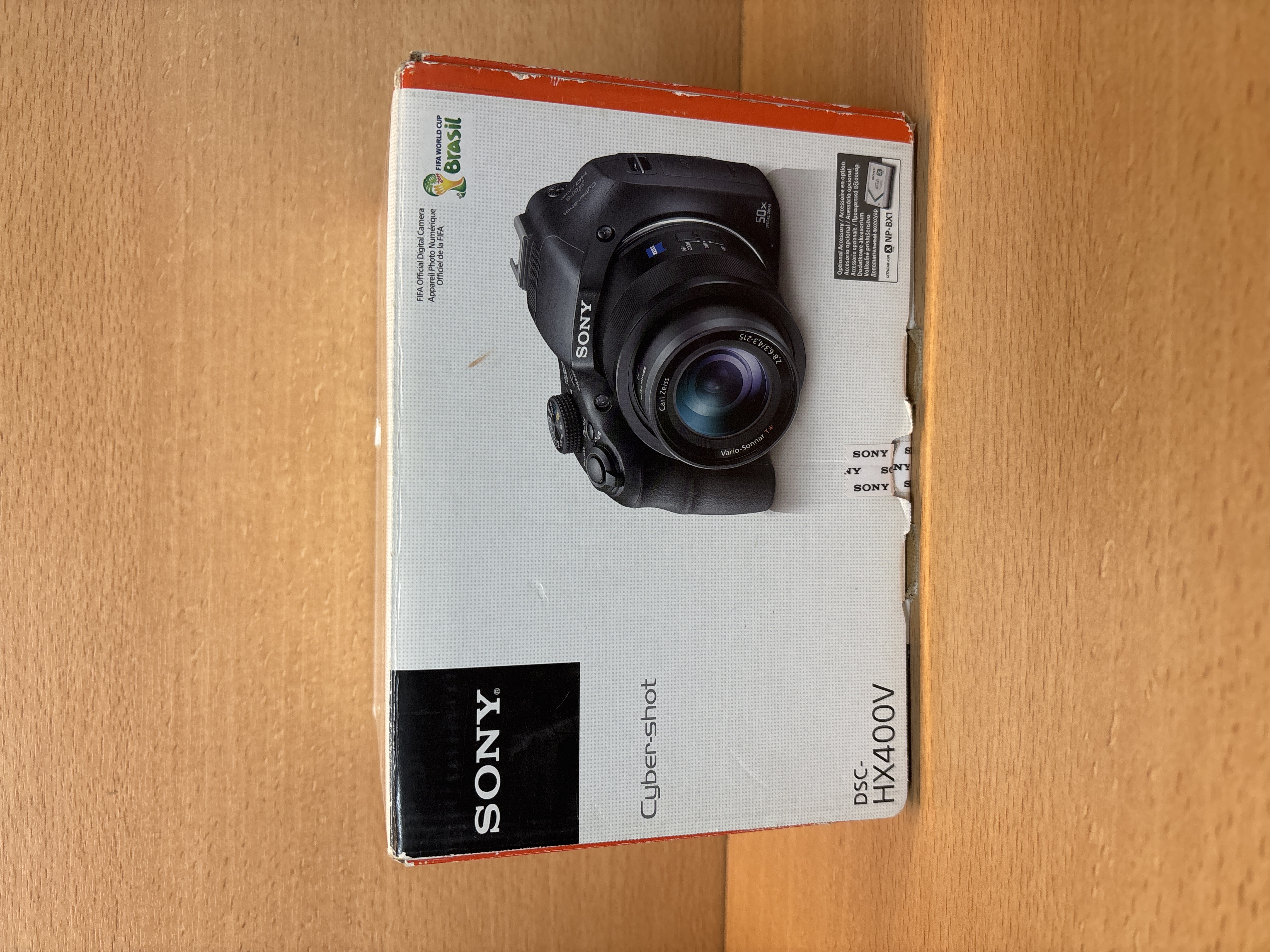 Appareil photo bridge Sony DSC-HX400V avec batterie, chargeur et notice