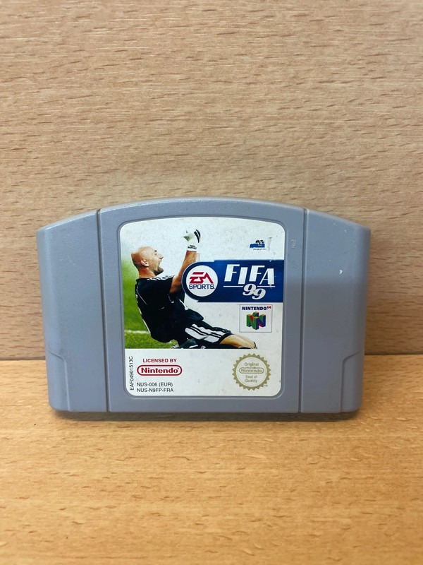 Jeu Nintendo 64 FIFA 99