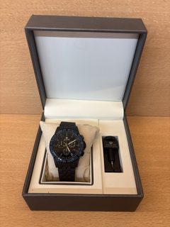 Montre chronographe Louis XVI édition limitée noire et bleue