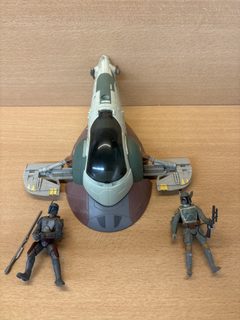 Hasbro Star Wars Slave I avec 2 figurines 2015