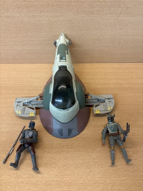 Hasbro Star Wars Slave I avec 2 figurines 2015