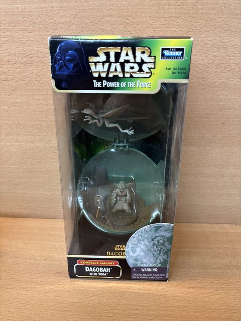 Star Wars The Power of the Force Complete Galaxy Dagobah with Yoda Kenner