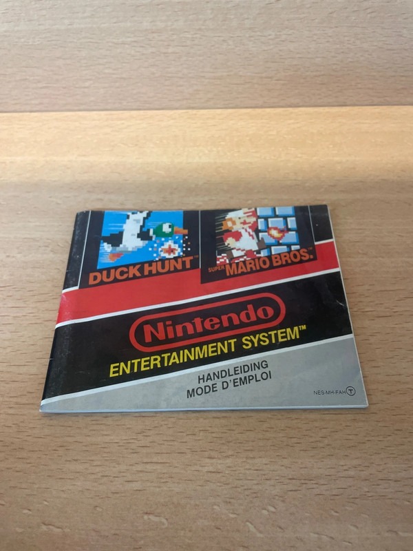 Notice Duck Hunt super Mario bros