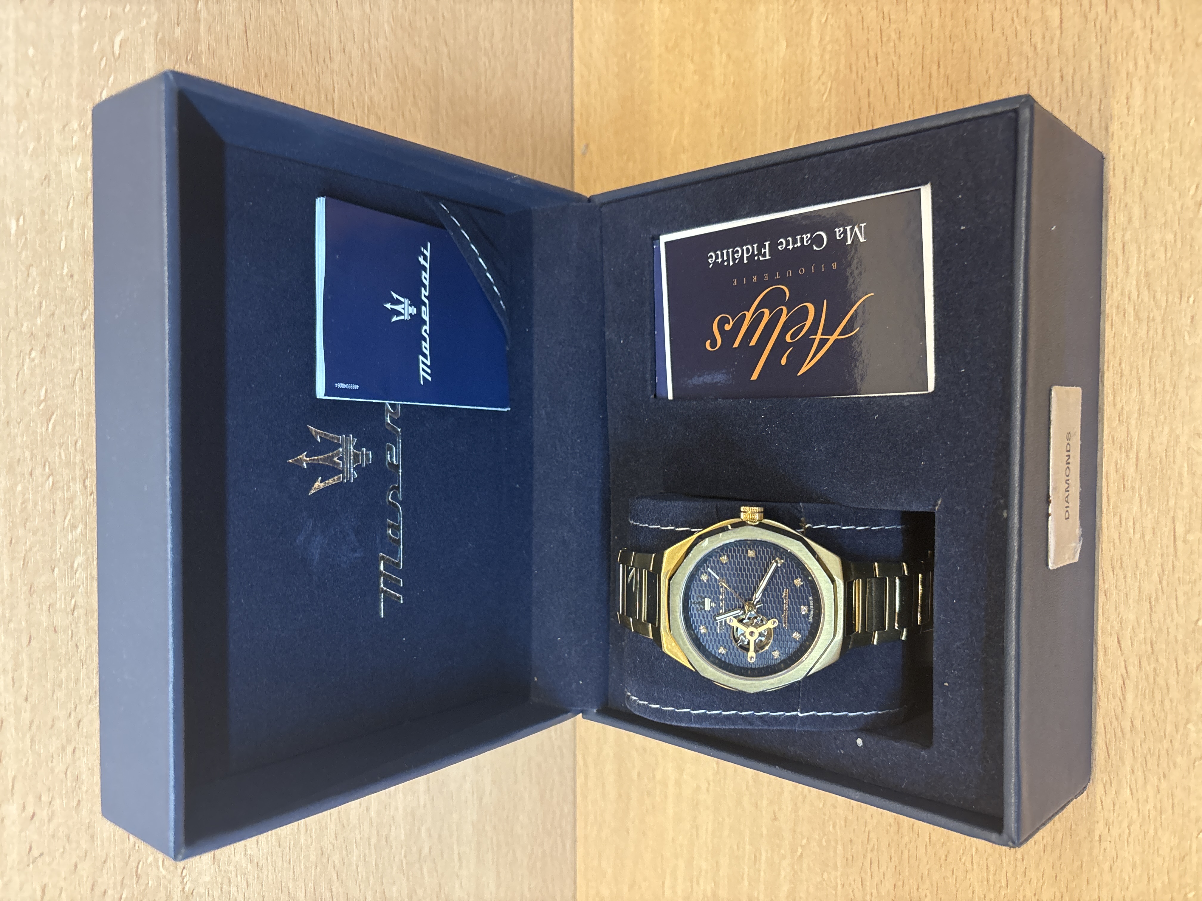 Montre automatique Maserati Diamonds acier doré cadran bleu
