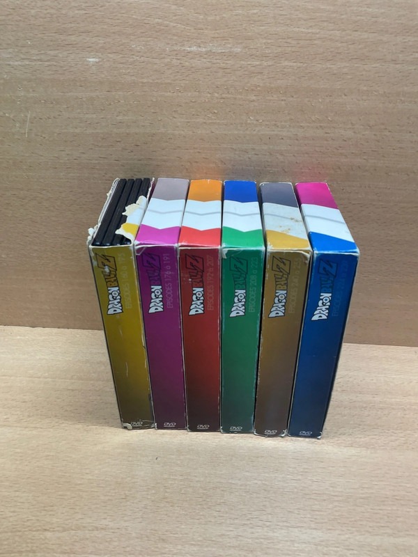 Lot de coffret DVD Dragon Ball Z de l’épisode 160 à 255 — photo 2