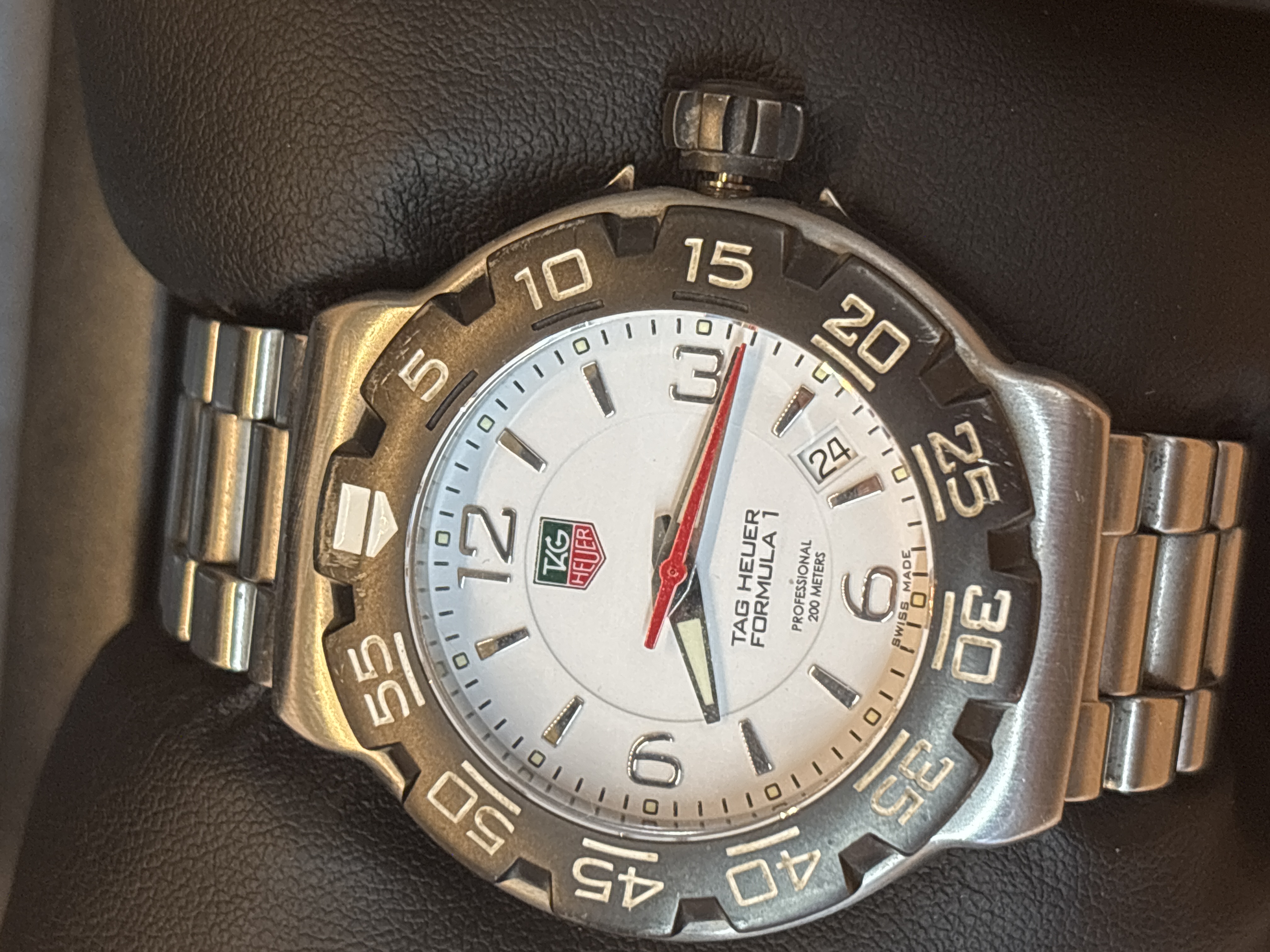 Montre TAG Heuer Formula 1 acier date — photo 2