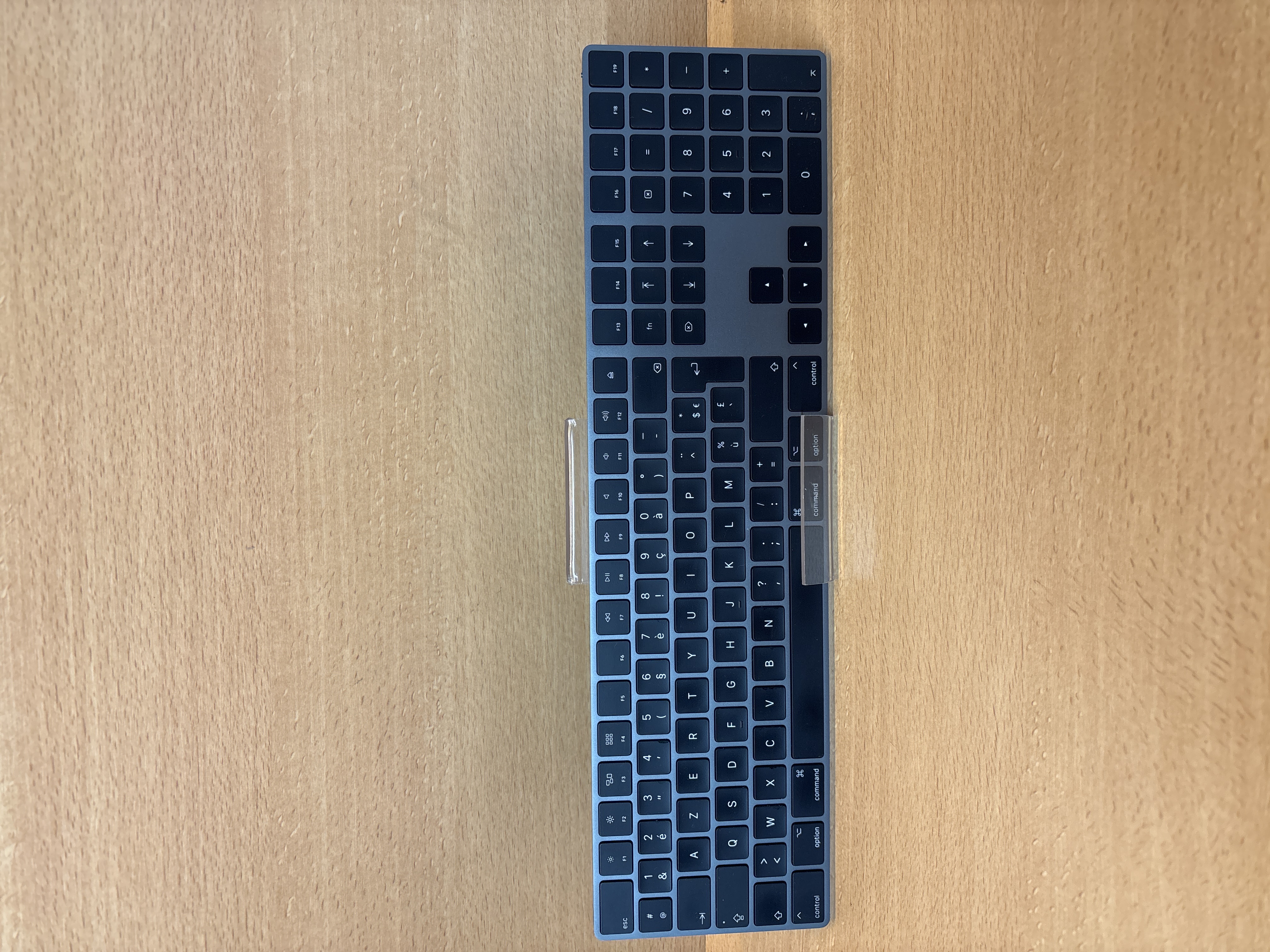 Clavier Apple Magic Keyboard A1843 noir avec pavé numérique AZERTY