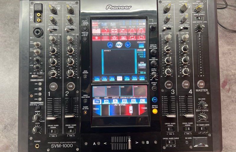 Pioneer SVM-1000 table de mixage DJ audio vidéo 4 voies