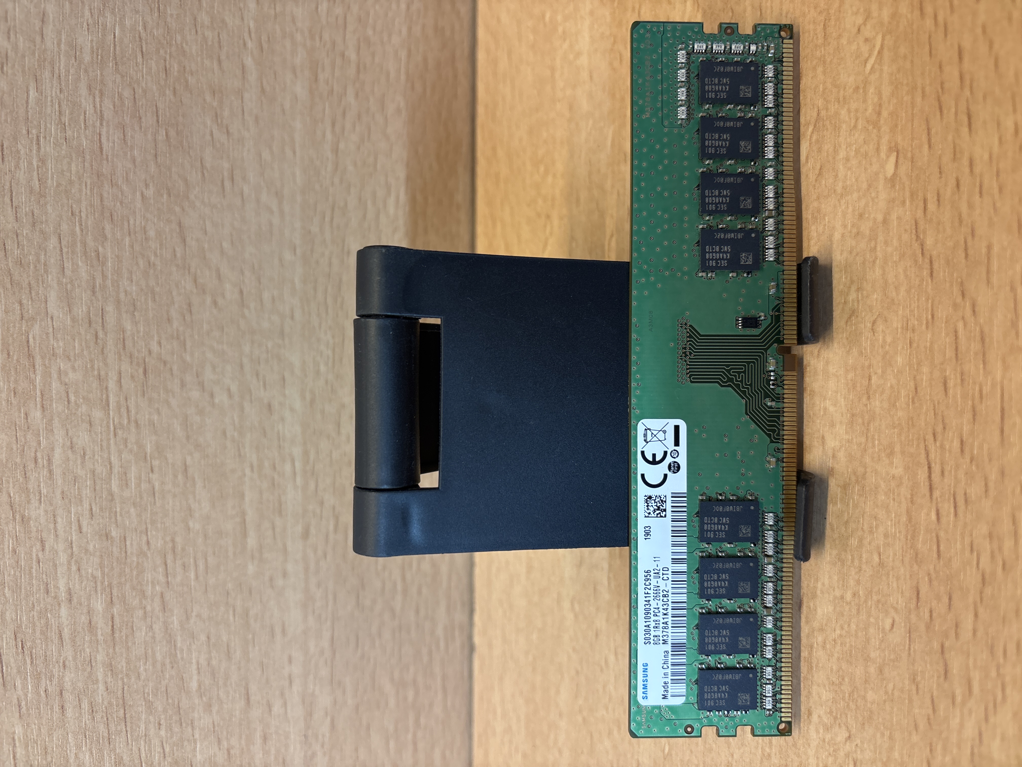 Samsung M378A1K43CB2-CTD barrette RAM DDR4 8 Go 2666 MHz