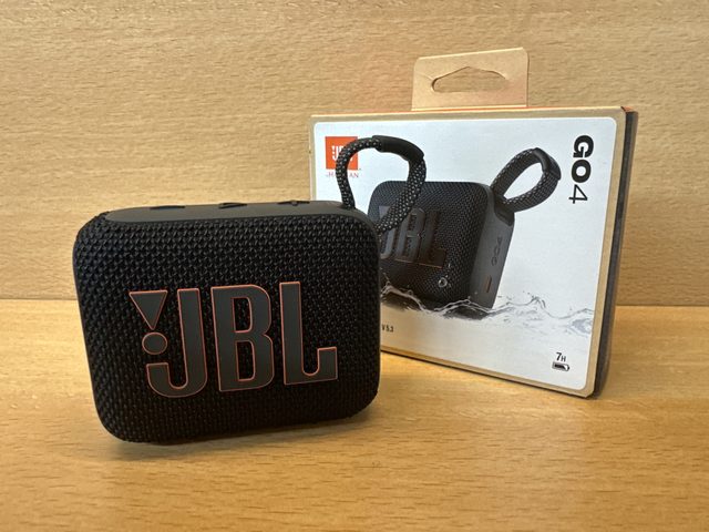 Enceinte Bluetooth JBL Go 4 noire portable