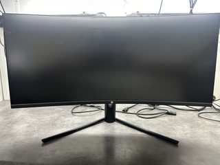 Écran gaming incurvé Millenium MD34PRO 34 pouces 1 ms 144 Hz