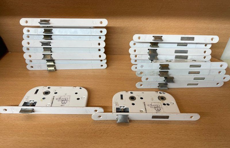 Lot de 20 serrures à encastrer pour porte intérieure