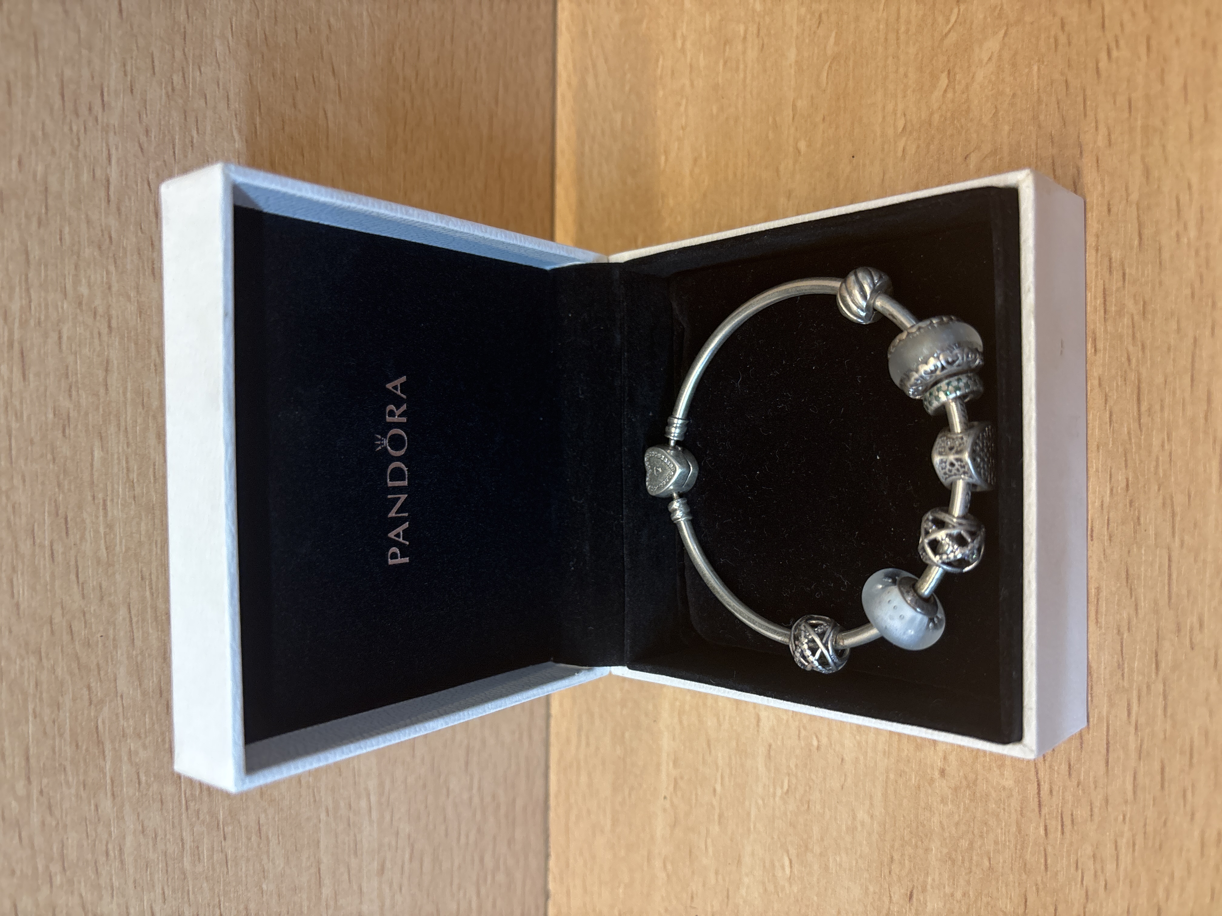 Bracelet Pandora en argent 925 avec charms