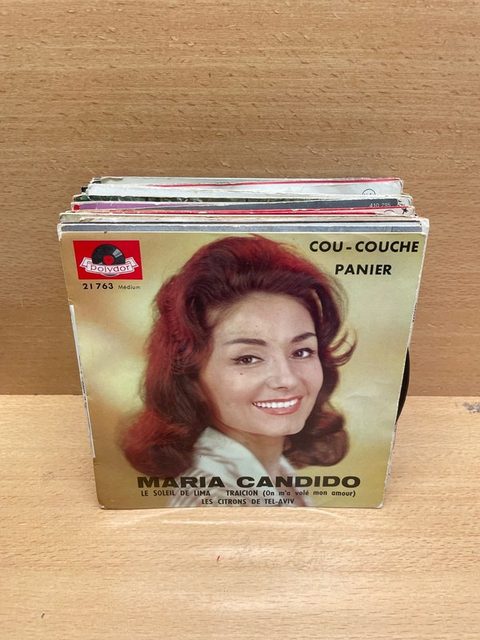 Lot de 30 vinyles