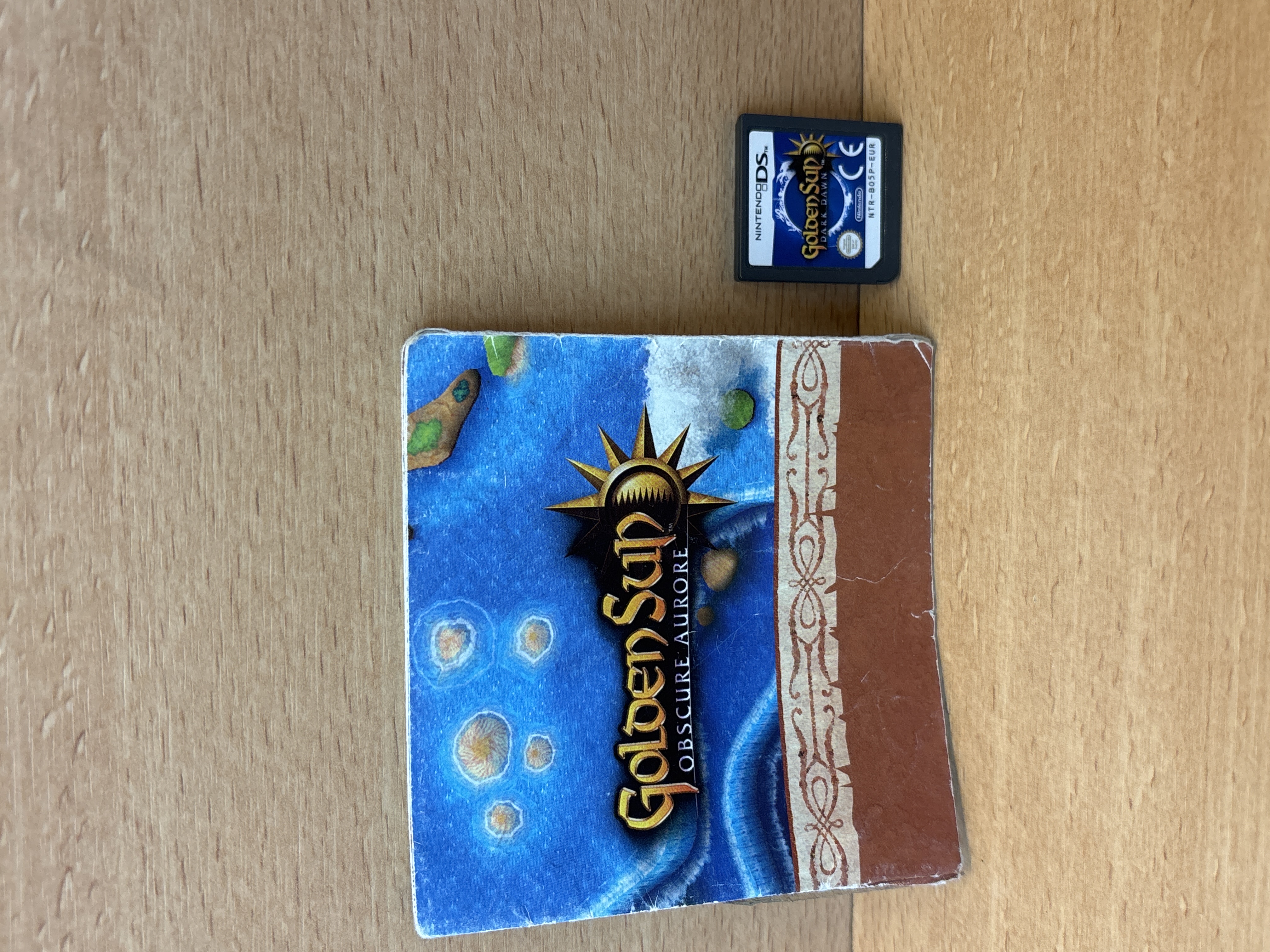 Golden Sun Obscure Aurore Nintendo DS avec livret