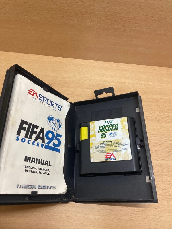 Jeu Sega FIFA Soccer 95 — photo 3