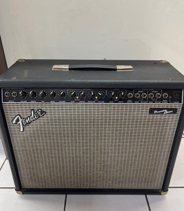 Ampli guitare Fender Princeton Chorus avec footswitch