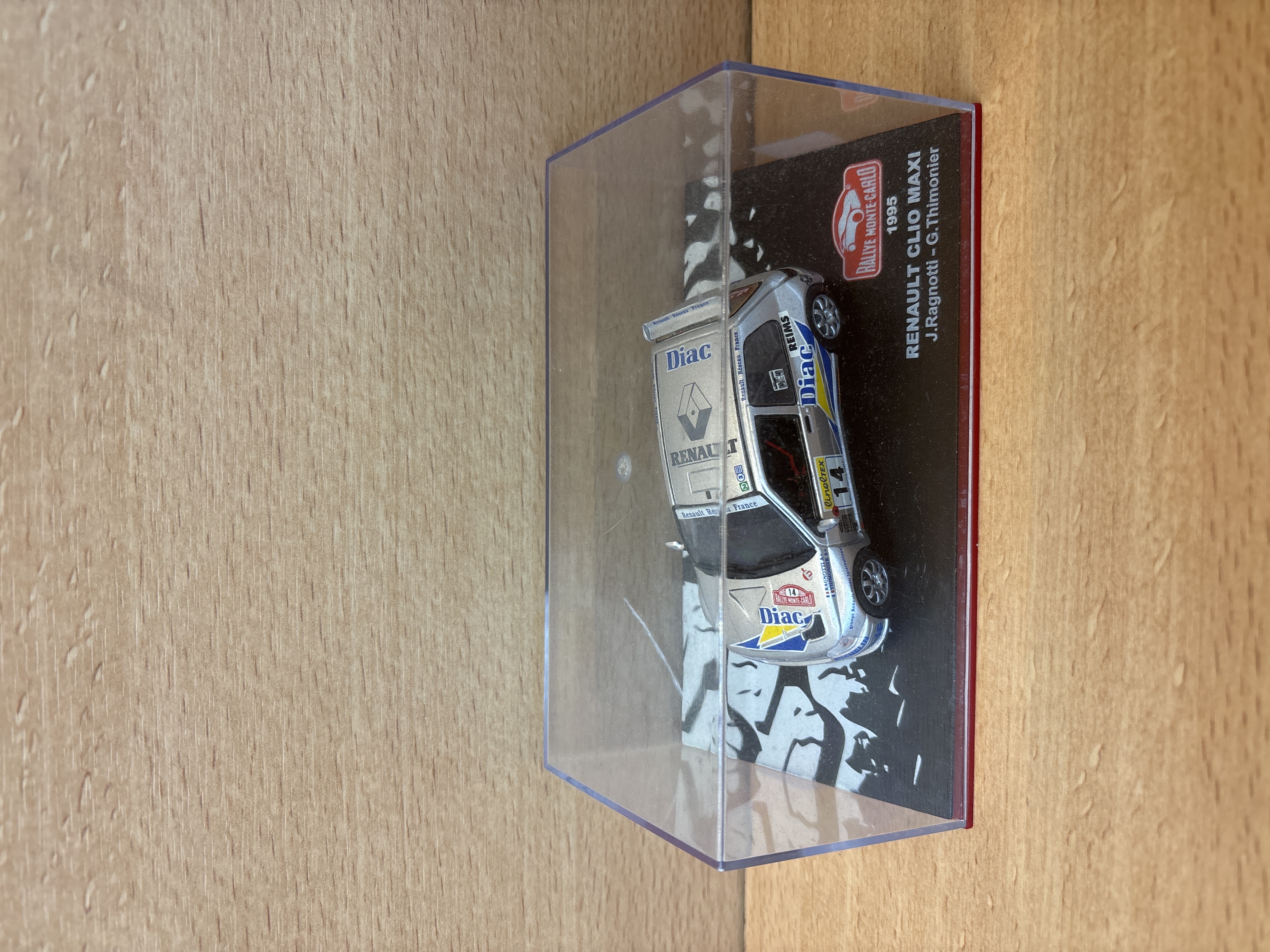 Renault Clio Maxi Rallye Monte-Carlo 1995 Ragnotti miniature