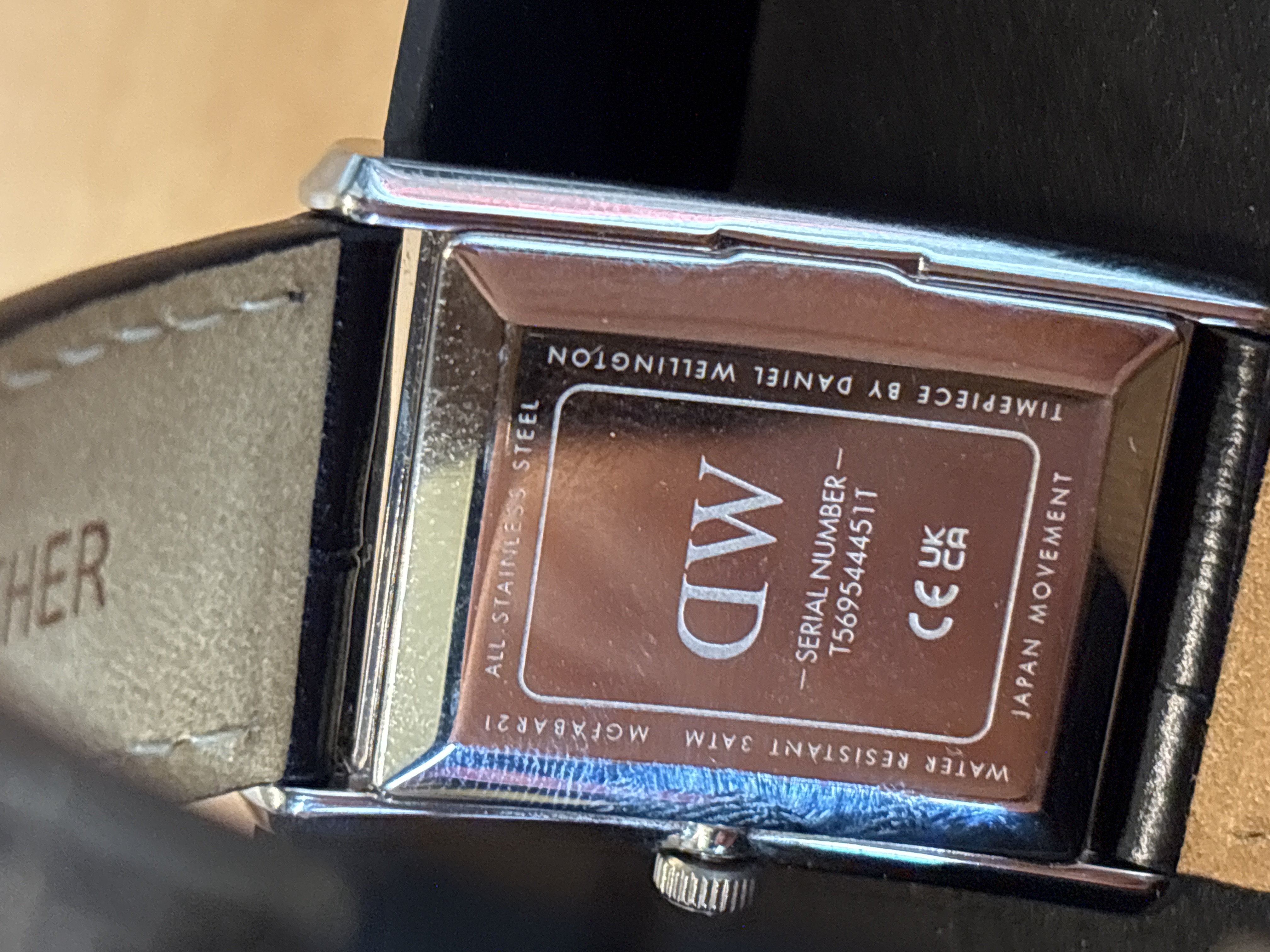 Montre Daniel Wellington Bound rectangulaire acier bracelet cuir noir — photo 3