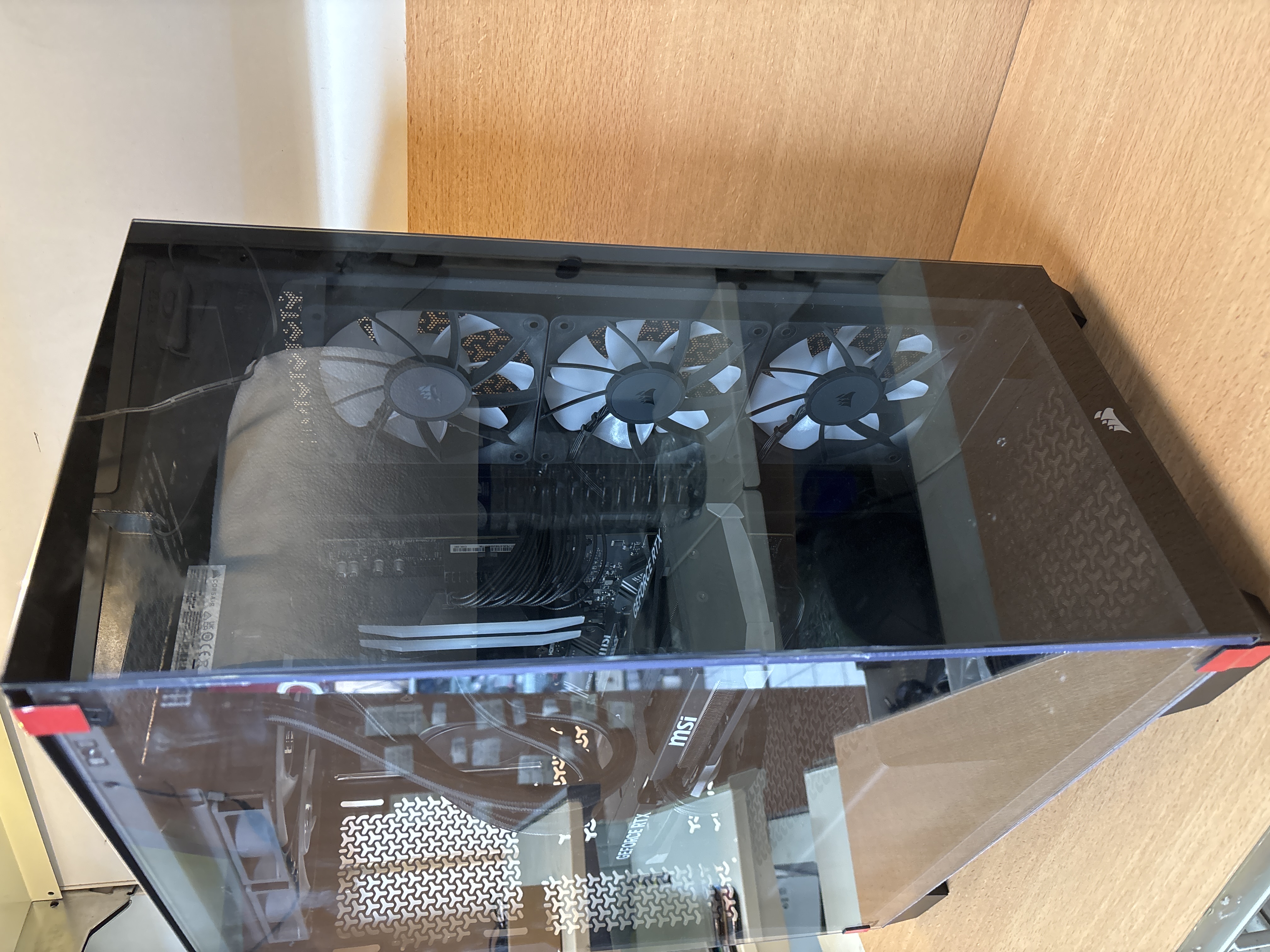 PC gamer Ryzen 7 9800X3D RTX 5080 32 Go DDR5