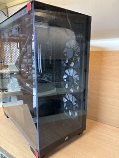 PC gamer Ryzen 7 9800X3D RTX 5080 32 Go DDR5